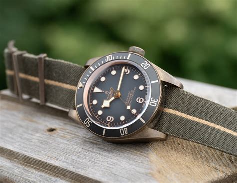 tudor black bay bronze straps|tudor black bay bronze review.